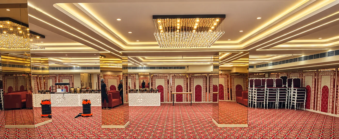 Jorshor banquet hall with mirrored pillars and chandeliers